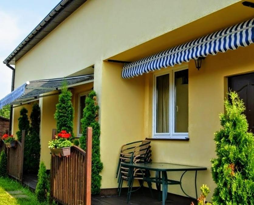 Domki Na Fali Sarbinowo Exteriör bild